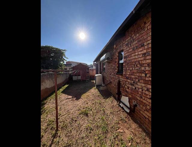 3 BEDROOM HOUSE FOR SALE IN DANVILLE